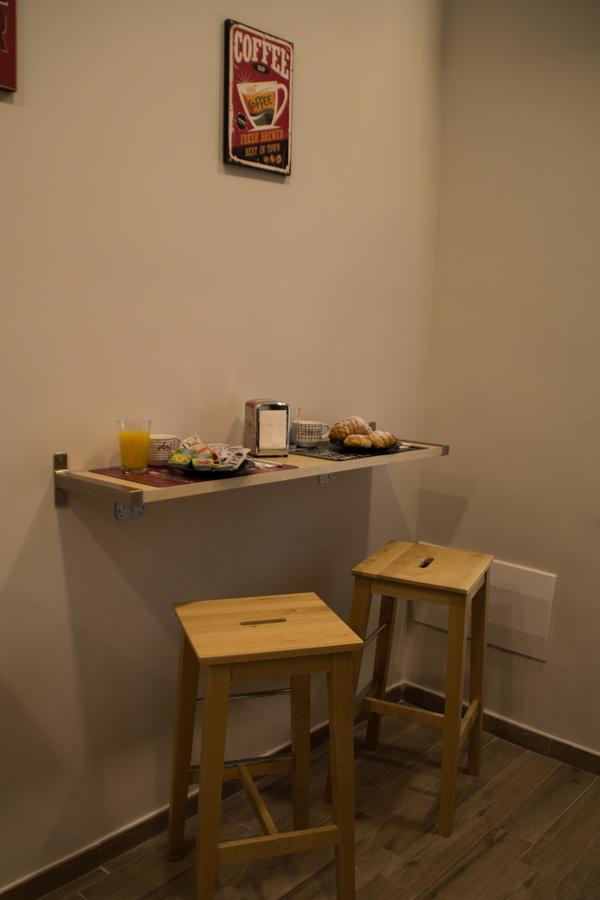 Interno 10 Cavour Bed & Breakfast Napoli Bagian luar foto