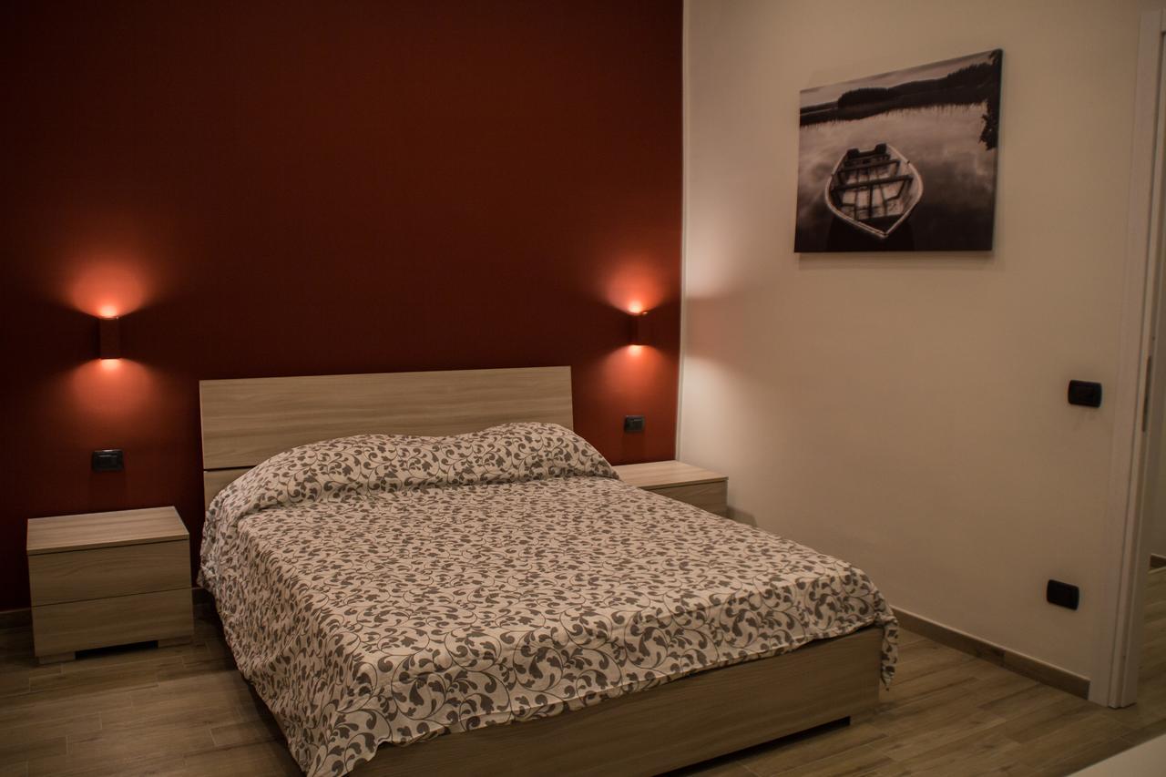 Interno 10 Cavour Bed & Breakfast Napoli Bagian luar foto