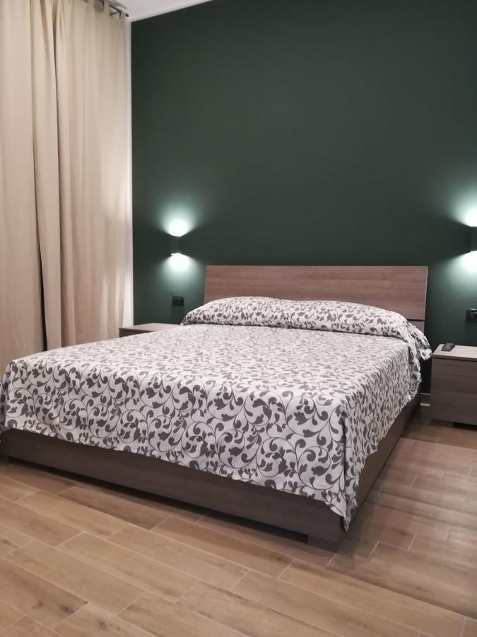 Interno 10 Cavour Bed & Breakfast Napoli Bagian luar foto