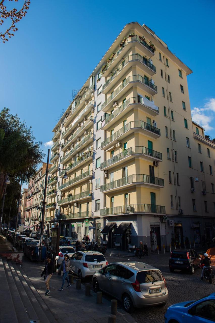 Interno 10 Cavour Bed & Breakfast Napoli Bagian luar foto